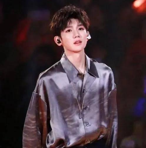 圈内最新爆料王源,圈内最新爆料揭秘